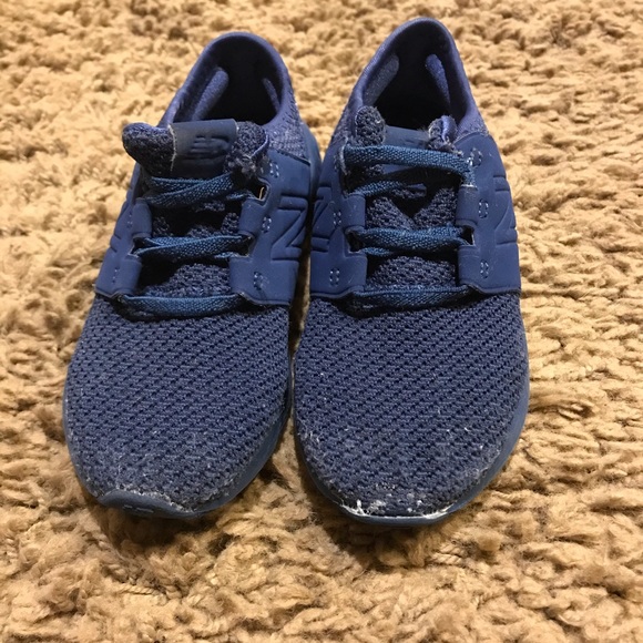 New balance toddler boy - Picture 2 of 4